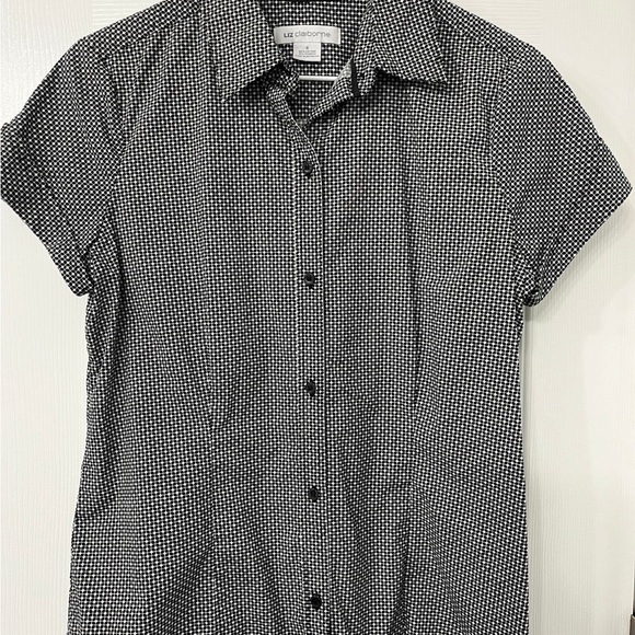 Lot of Two Smart Style Women’s Liz Claiborne Size Small Button Front Blouses - Picture 2 of 7